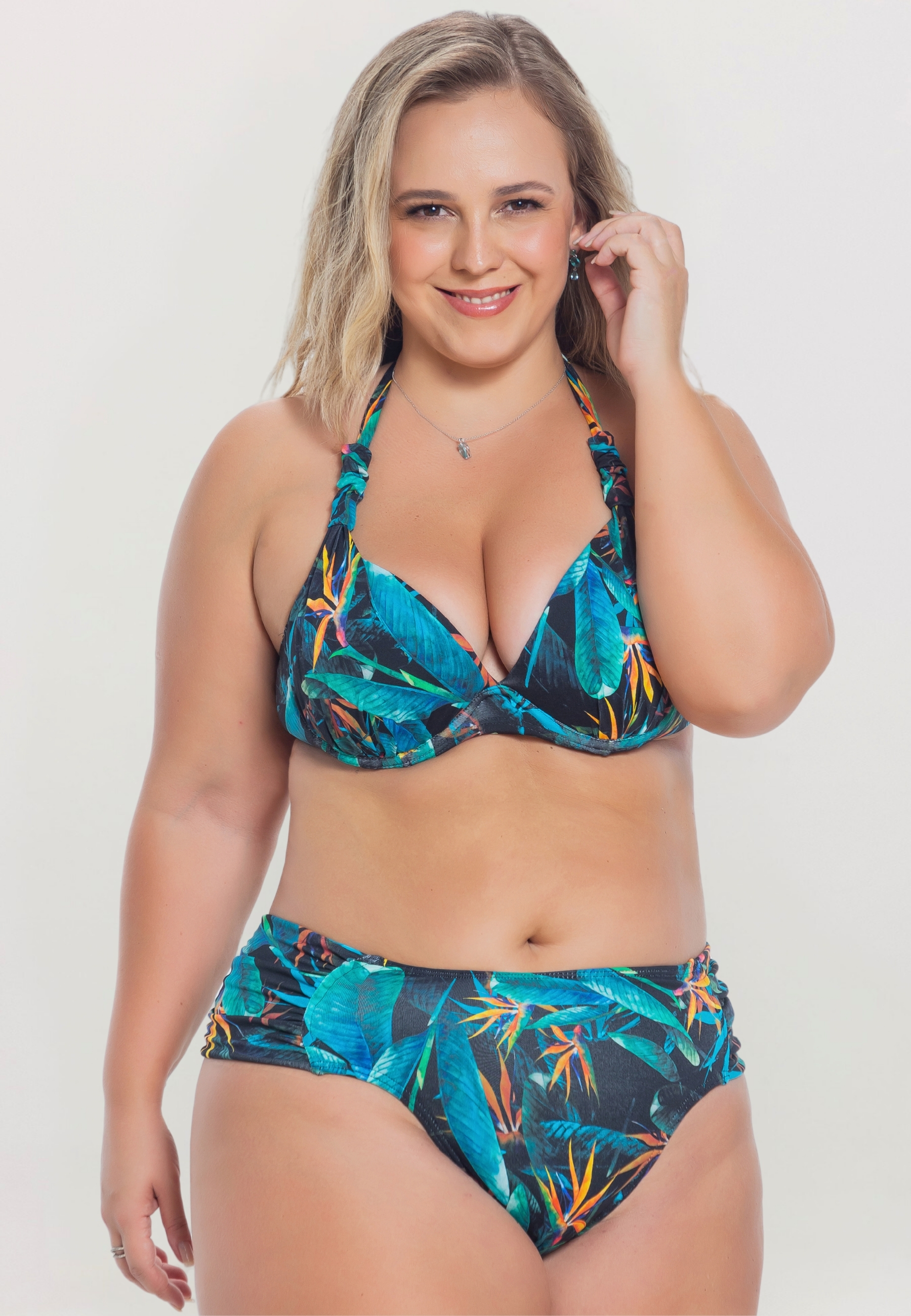 Biquini Plus Size Com Bojo Meia-Taça E Calcinha Drapeada Estampado Azurea
